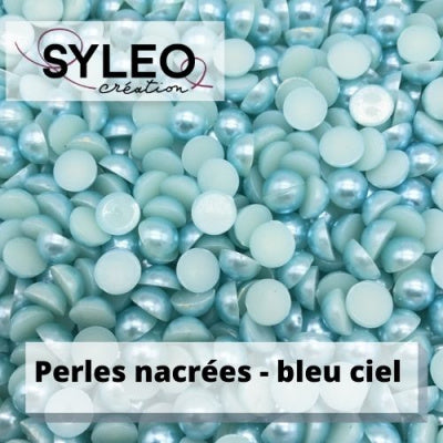 Demi perles taille 4 mm bleu ciel nacré: Bleu ciel nacré 150 demi perles