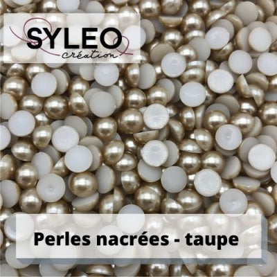 Demi perles taille 6 mm Taupe AB (Copie)